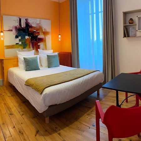 Mas Terre Chambres D'Hotes Lezoux Exteriér fotografie