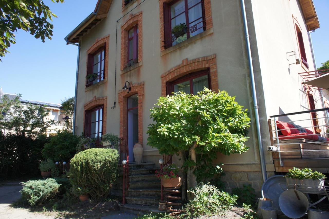 Mas Terre Chambres D'Hotes Lezoux Exteriér fotografie